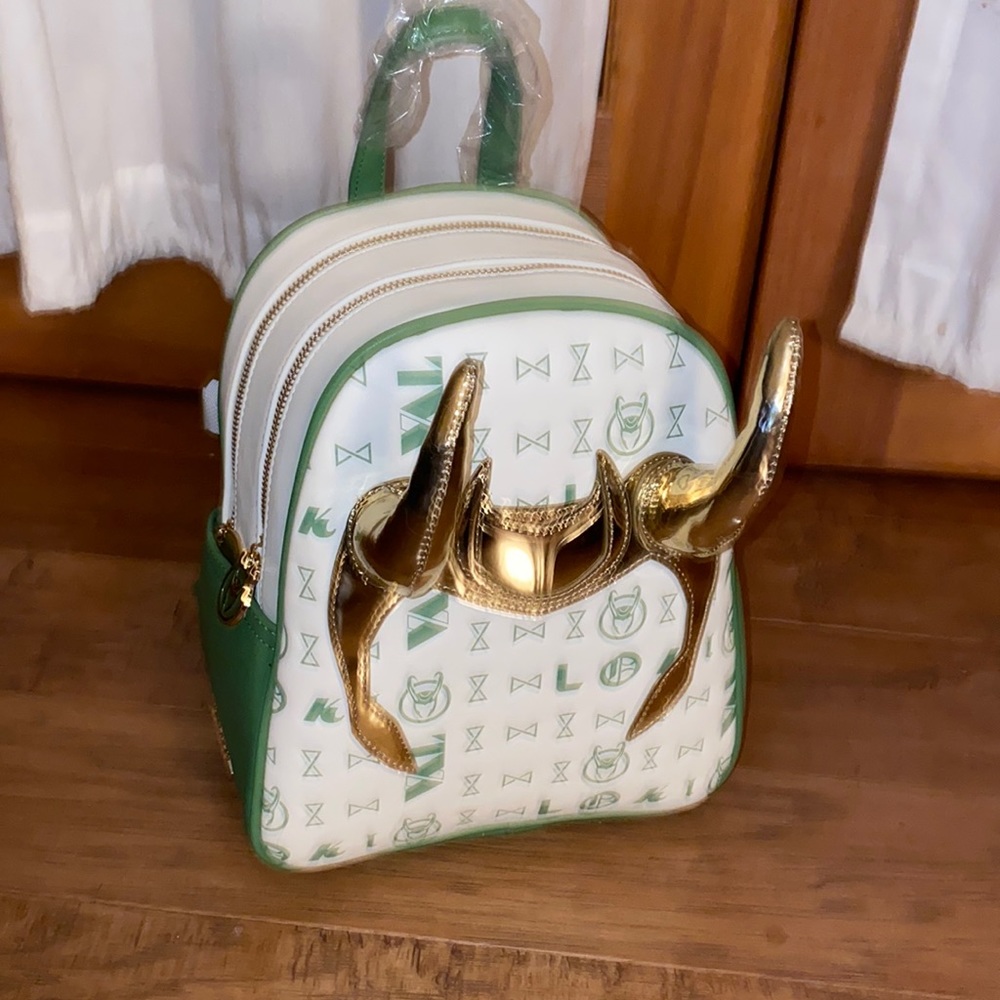 New without tags BoxLunch exclusive Loki helmet mini backpack